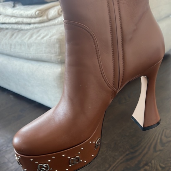 Women’s authentic Gucci boots fall2023 only worn a few times size 38 no box - Picture 8 of 16